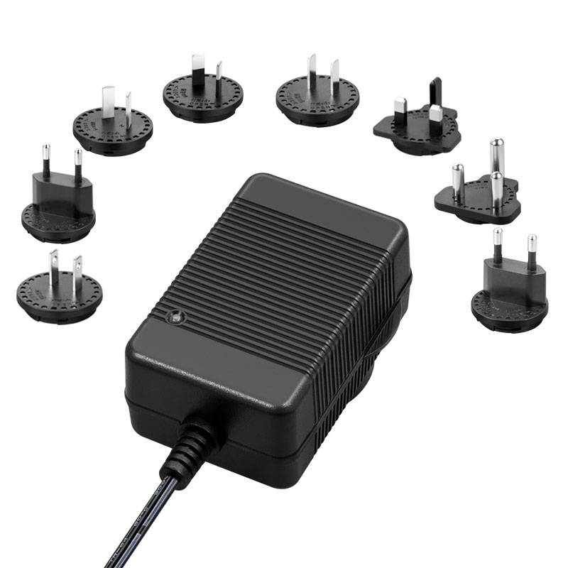 15W轉(zhuǎn)換頭電源適配器